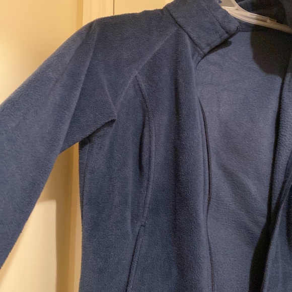 Columbia women’s petite small fleece zip up - Picture 4 of 4